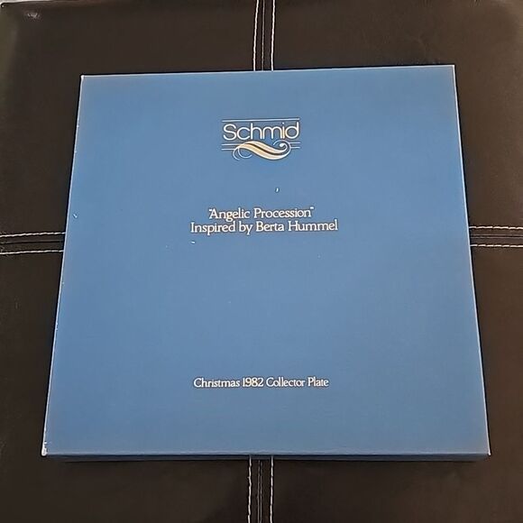 Vintage 1982 Christmas Hummel Plate Angelic Procession Inspired by Berta Hummel - Picture 3 of 4